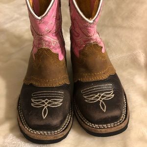 Toddler size 7 Potrillo Kids